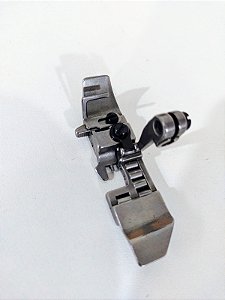 Calcador de Rolete para overloque