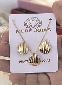 Conjunto Gota Semijoia Dourada Elegante