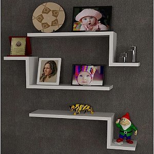 Kit com três prateleiras em MDF de 15mm em formato de Z