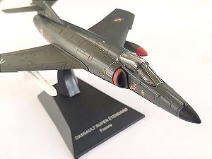 Dassault Super Étendard - 1:72