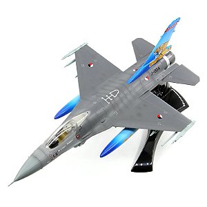 F-16 - Pintura Comemorativa - RARO! - 1:72