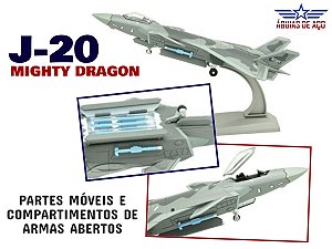 J-20 - Com partes móveis e compartimento de armas aberto - 1:100