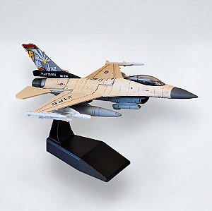 F-16 com PINTURA ESPECIAL - 1:72 (21CM) - Com opção de trem de pouso