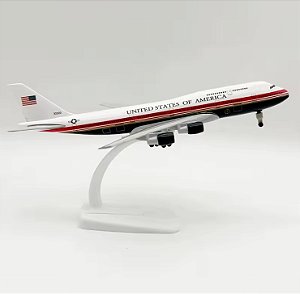 Boeing 747 - NOVO Air Force One - 21cm - METAL