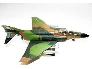 F-4 PHANTOM II - METAL 1:72 (GRANDE)