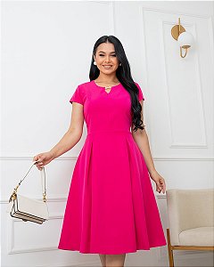 Vestido Midi Liso Com Pregas e Manga Curta