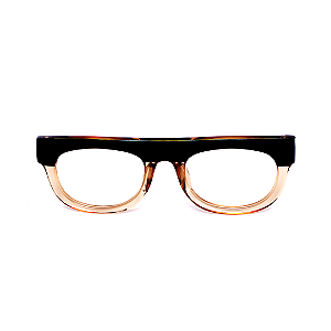 Óculos de Grau Gustavo Eyewear G14 1 em animal print e âmbar, com as hastes em animal print. Clássico.