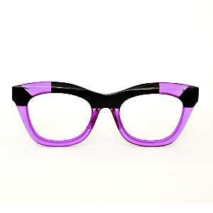 Óculos de Grau Gustavo Eyewear G69 6 violeta e preto. Hastes pretas.