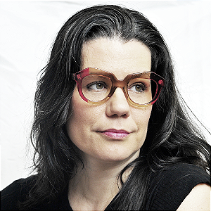 Óculos de Grau Gustavo Eyewear G37 9 Âmbar e vermelho, com hastes Animal Print.