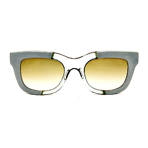 Óculos de Sol Gustavo Eyewear G58 3 Fume, hastes Animal Print e lentes cinza degrade.