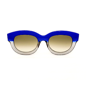 Óculos de Sol Gustavo Eyewear G12 7 Azul e fumê. Hastes pretas e lentes cinza. Black November