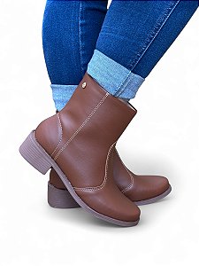 Bota Cano Curto Caramelo  ponto Luz