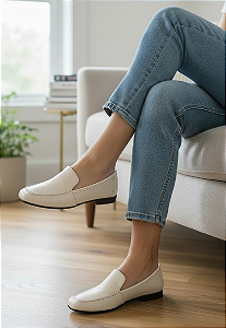 Mocassim Comfort Bordado Off-White