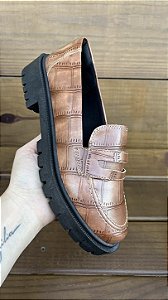 Mocassim Tratorado Croco Caramelo