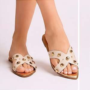 Chinelo Rasteira Bico Folha Spike Off White