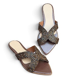 Chinelo Rasteira Bico Folha Granulado Café