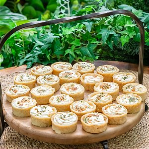 Panelinhas de Cream Cheese e Parma caixa com 24 unidades