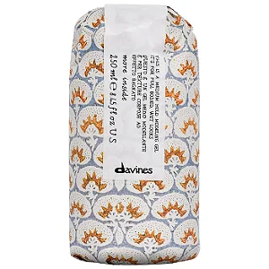Davines  This Is A Medium Hold Modeling Gel