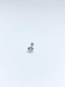 Piercing de prata redondo com coração no meio tragus / helix