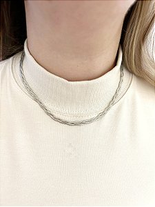 Colar de aço 3 fitas trançadas