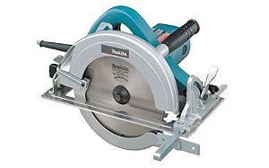 Serra Circular 9.1/4' 2000W 220V Makita 5902B