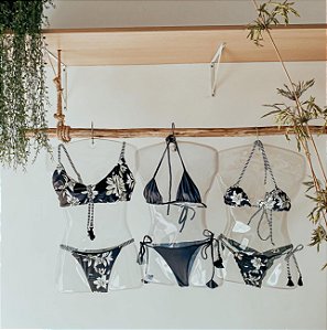 Conjunto Floral P&B