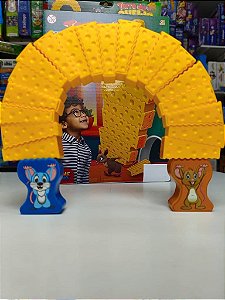 Torre de Queijo – O Desafio Divertido de Equilíbrio e Estratégia