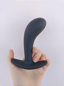 Plug anal curvado silicone com base