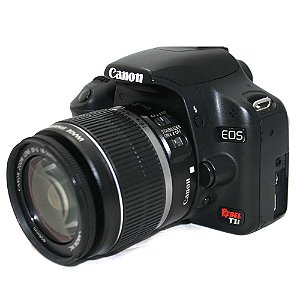 Câmera Canon EOS Rebel T1i com Lente 18-55mm IS Seminova