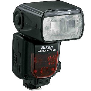 Flash Nikon Speedlite SB-910 Seminovo
