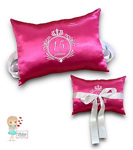 Almofada para levar sapato de debutante - Bordada