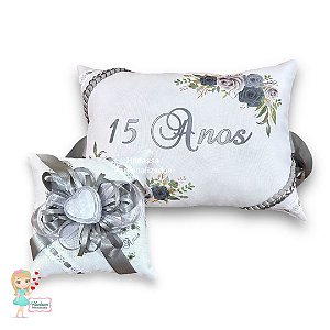 Almofada para Levar Sapato e Anel de Debutante - Floral - 15 anos