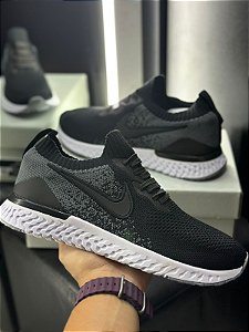 Tênis Nike React Preto / Branco