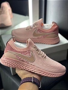 Tênis Nike React Rosa