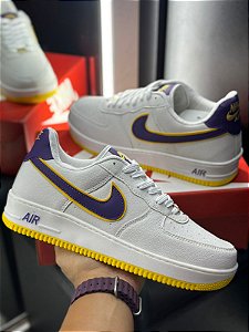 Tênis Nike Air Force 1 Lakers