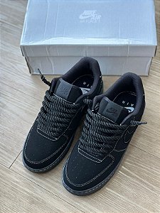 AIR FORCE 1 TRAVIS SCOTT PRETO