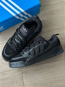 ADI 2000 ALL BLACK