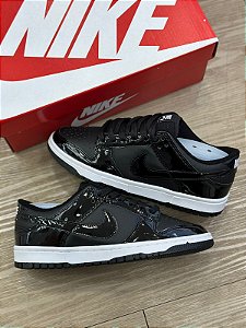 DUNK LOW SB PRETO VERNIZ