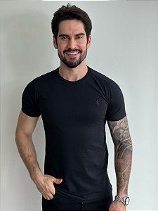 Camiseta Riviera Essential Preto