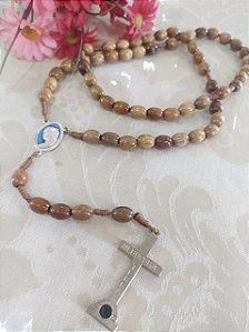 Terço Medjugorje - entremeio Azul -  Conta Oval Imbuia