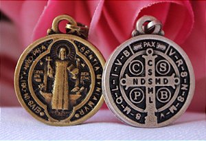Medalha de São Bento - Média (Prata ou Ouro Velho)
