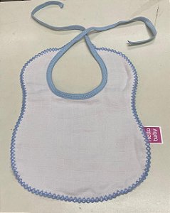 Babador Fralda Crochet Quadriculado Mabber 23X28 Branco Com Azul Bebê