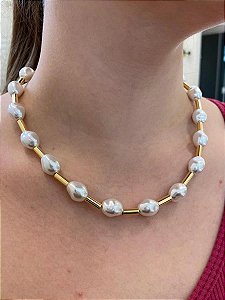 COLAR PEROLA TUBO | BANHADO A OURO
