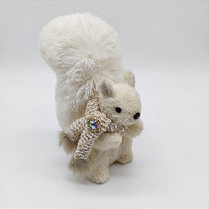 Esquilo Decorativo de Natal com Broche Bege 27cm (BC2558-I)