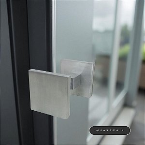 Puxador Duplo Quadrado Médio 8cm Um Furo - Várias Cores