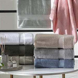 Toalha de Banho Verde Fatex Supersoft Zero Twist 80x150