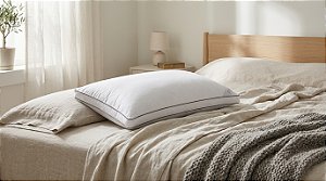 Travesseiro Rozac Galaxy Soft com Pipim de 5cm Chumbo 52x70 Branco