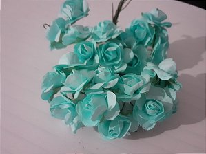 Flor de papel 1,5cm - 24 peças - turquesa