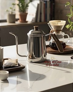 BULE BICO FINO LISO INOX CABO MADEIRA