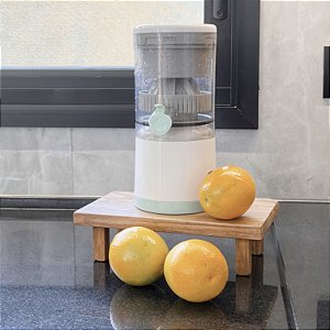 ESPREMEDOR FRUTAS AUTOMÁTICO